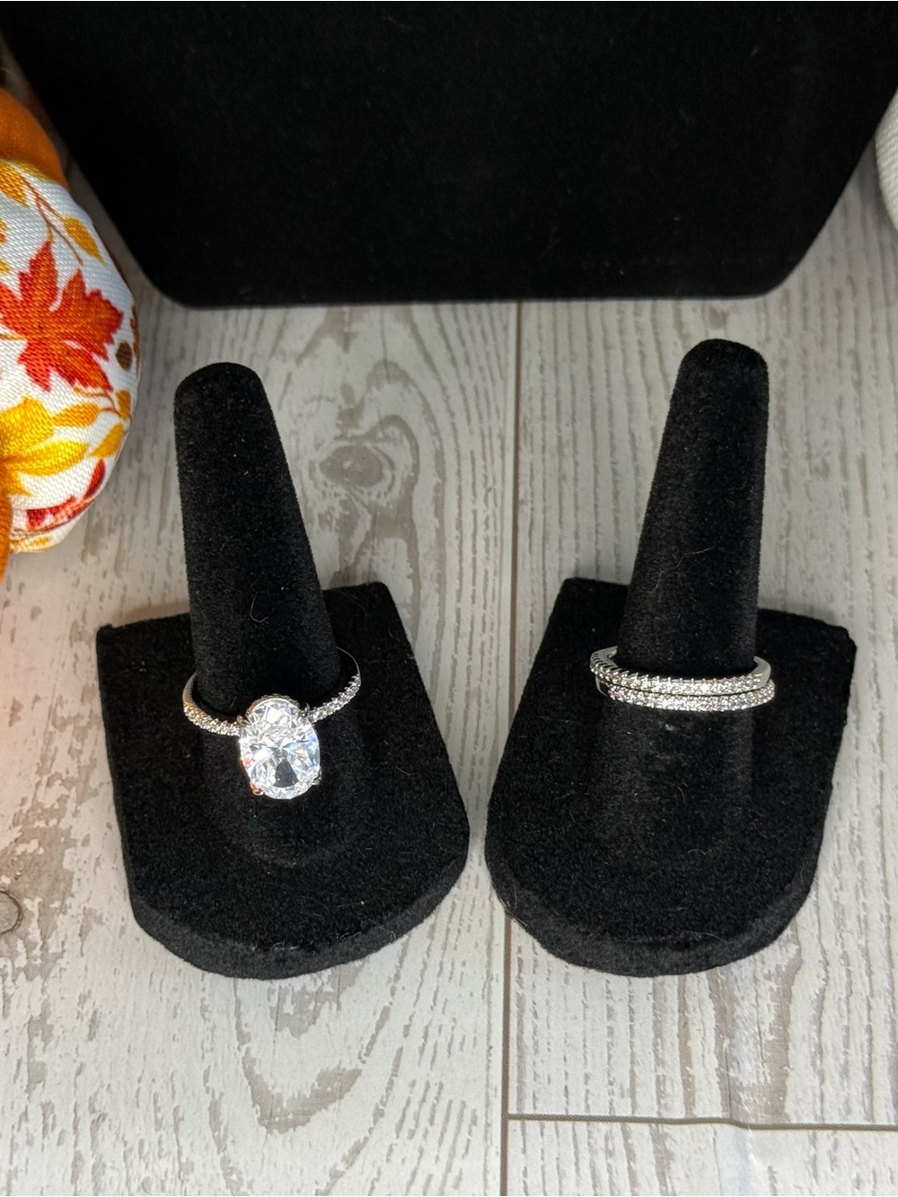 Sterling Silver Oval Cubic Zirconia Engagement Ring with Matching Band - Clear